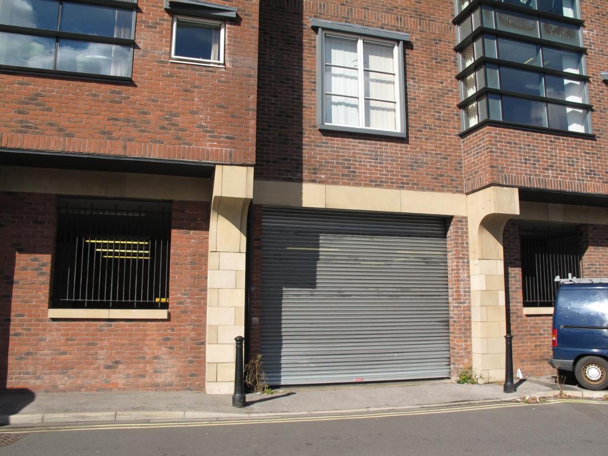 Churchill Two Bedroom Apartments With Free Parking And The Minster View