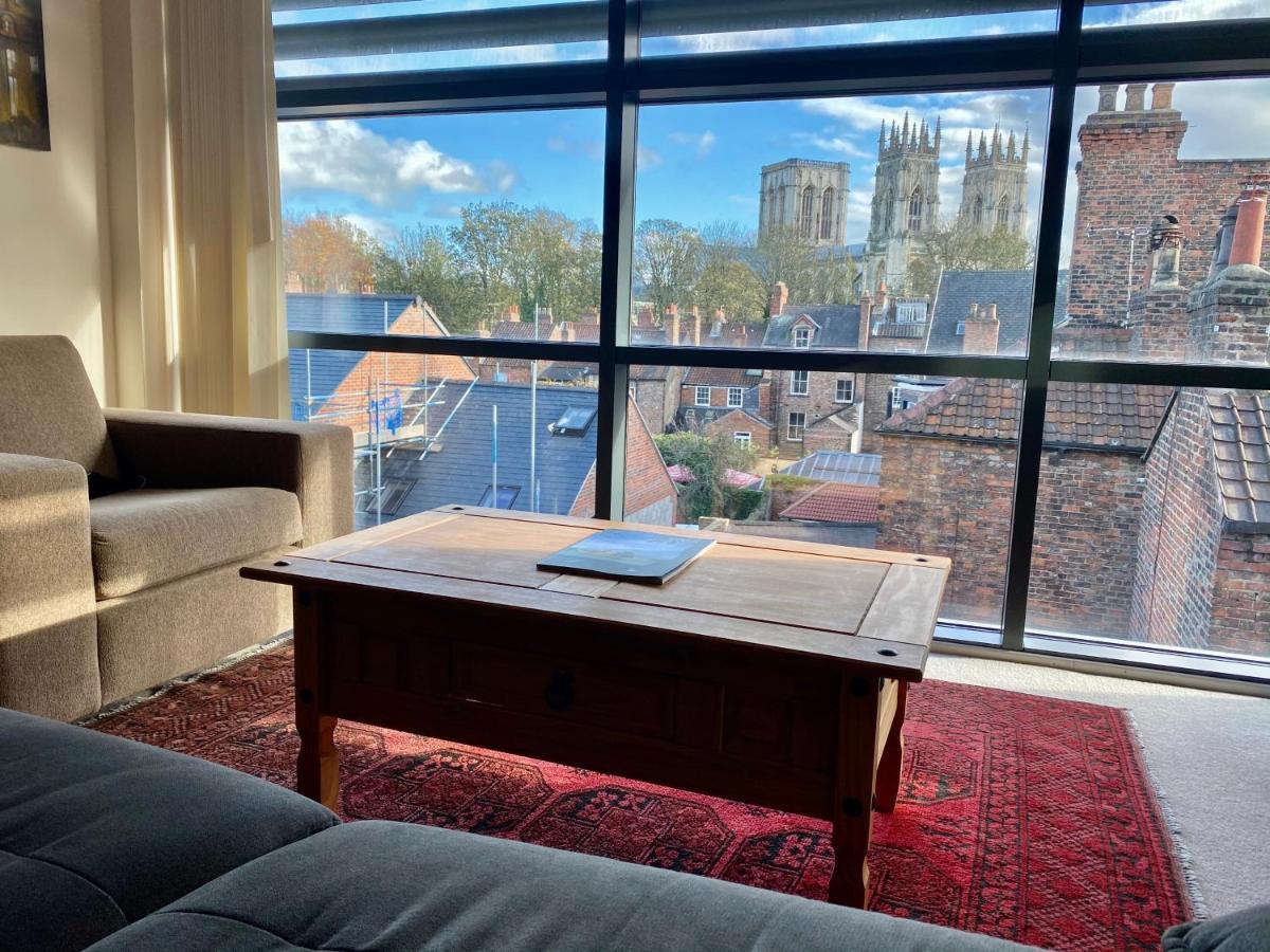 Apartment Churchill Two Bedroom Apartments With Free Parking And The Minster View York